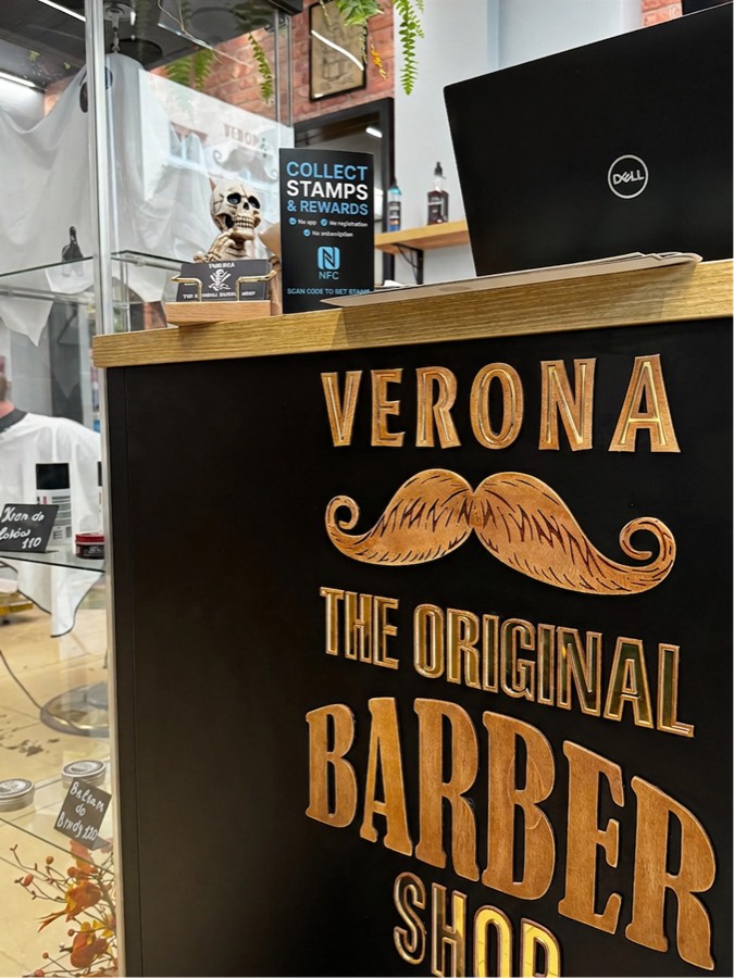 Stamplifier w Verona Barber Shop